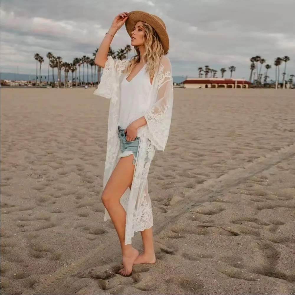 Elegant White Lace Beach Cover-Up - Picture 3 of 6